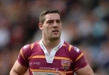 Knights sign Joe Wardle