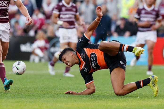 NRL Rd 9 - Sea Eagles v Wests Tigers