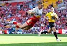 NRL Rd 8 -  Dolphins v Knights