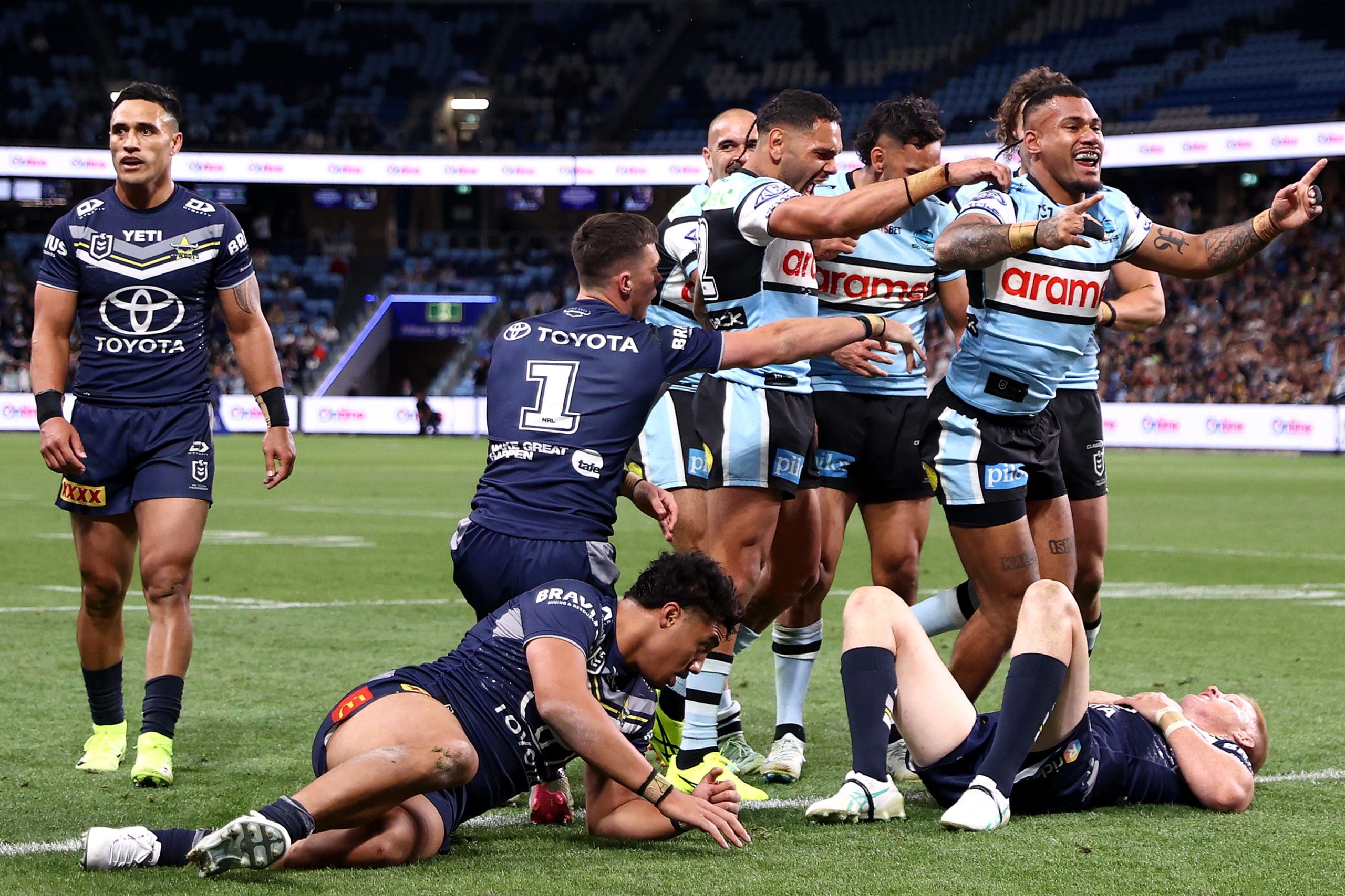 First half fire puts Sharks into preliminary final despite Cowboys comeback  - NRL News - Zero Tackle